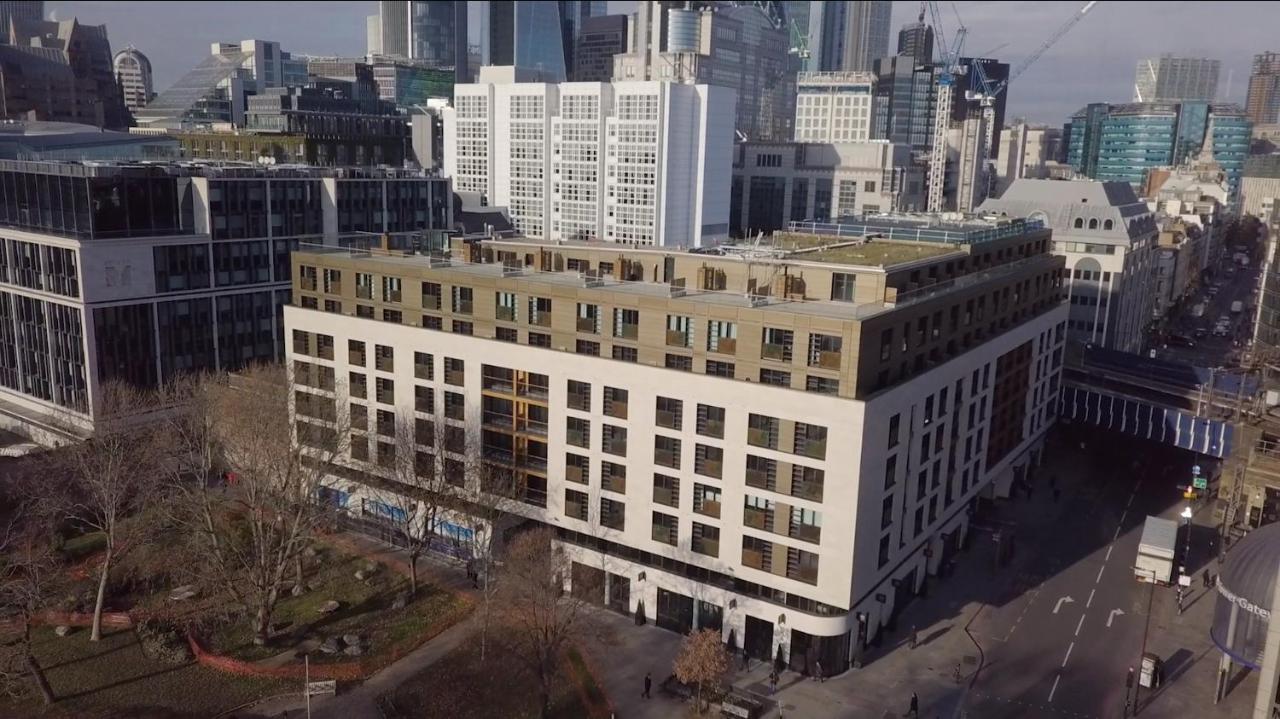Hotel Tower By Blue Orchid Londra
